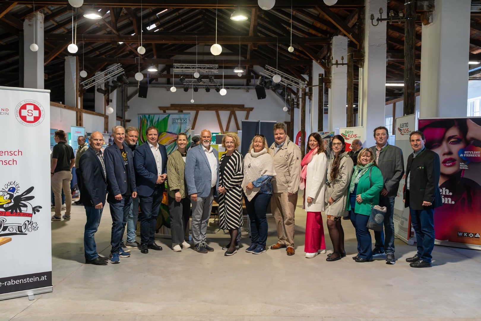 © Peter Pfeifer Mehrere Personen