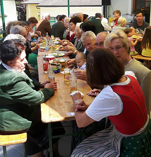 Frühlingsfest Gäste